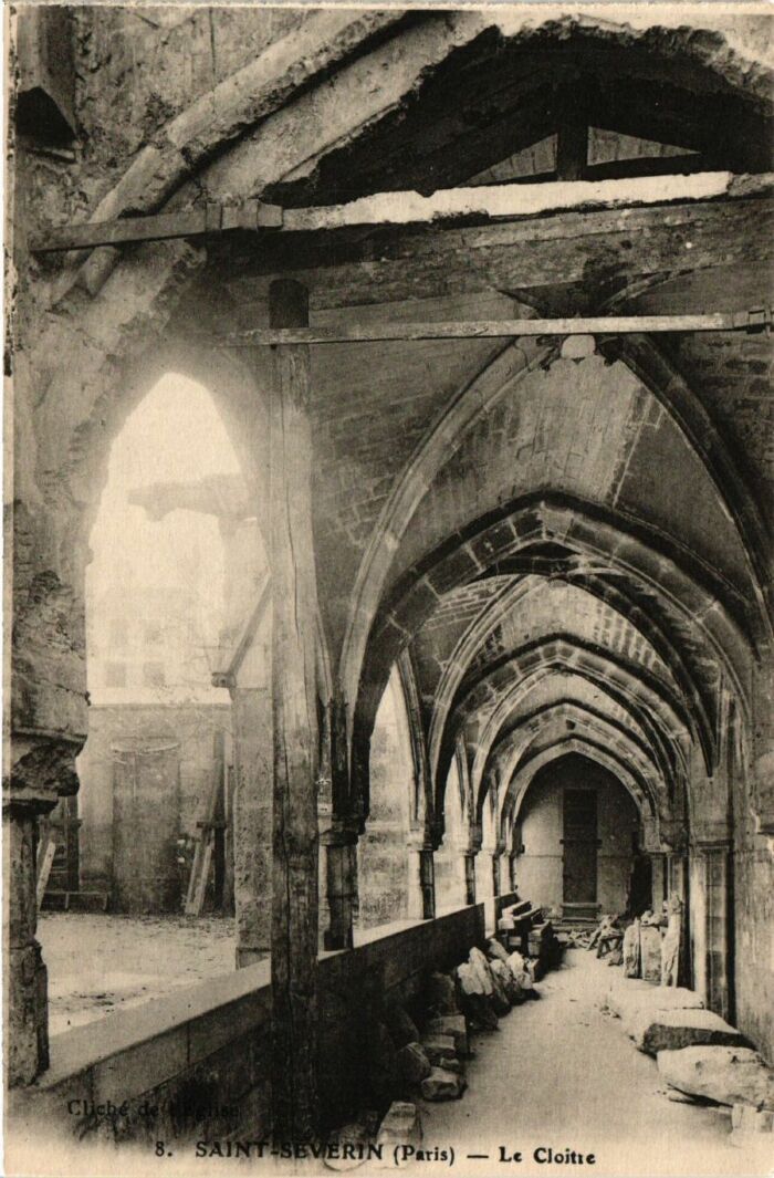 le cloître de l'église Saint-Séverin